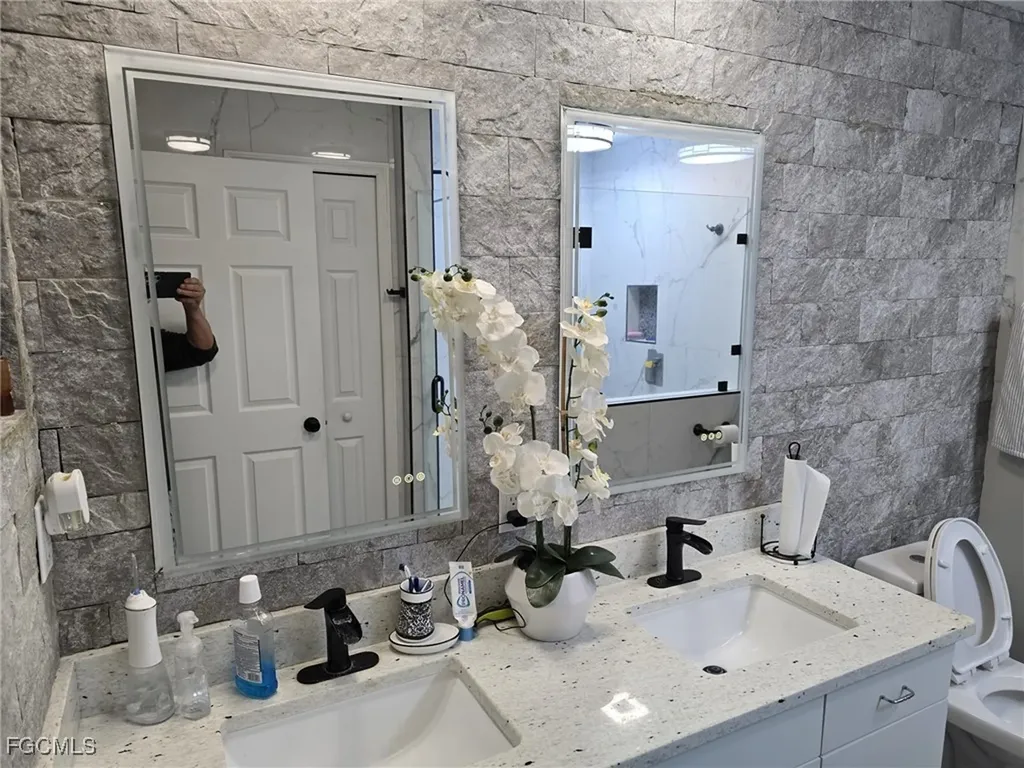 2224 NW 1st Place Cape Coral FL 33993