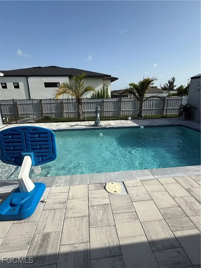 2224 NW 1st Place Cape Coral FL 33993