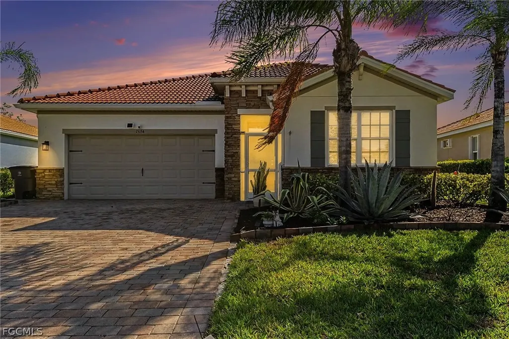 15154 Yellow Wood Drive Alva FL 33920