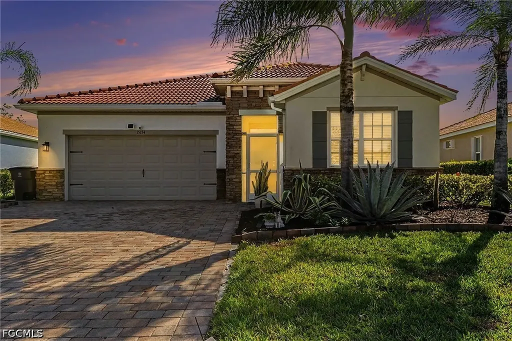 15154 Yellow Wood Drive Alva FL 33920