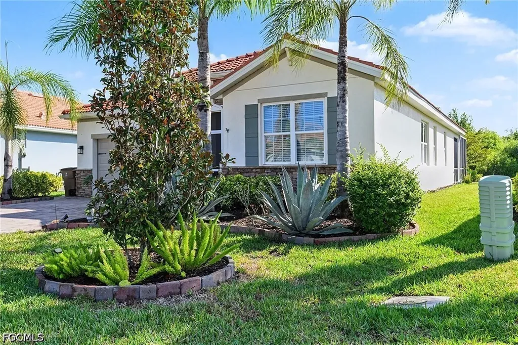 15154 Yellow Wood Drive Alva FL 33920