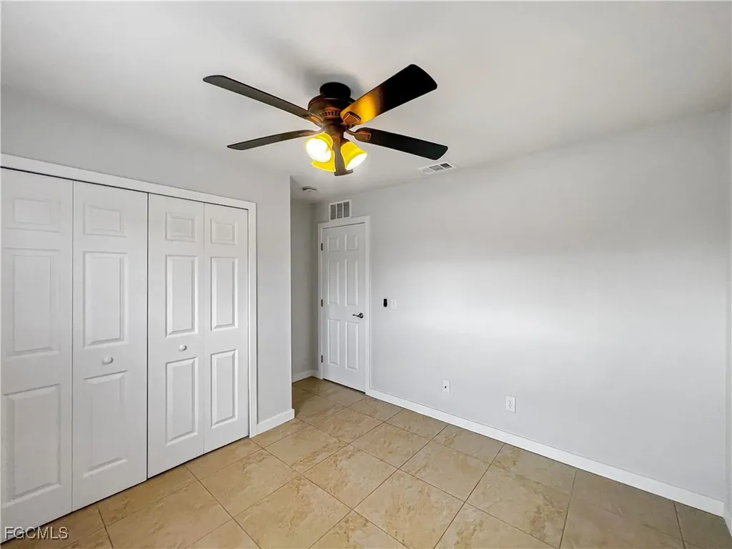 210 Manatee Street Fort Myers FL 33913