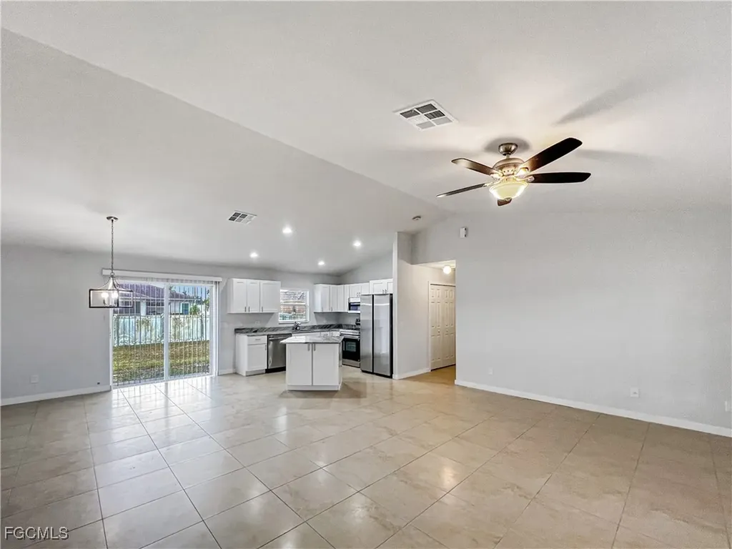 210 Manatee Street Fort Myers FL 33913