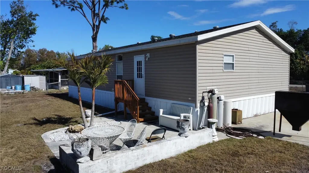 8156 Penny Drive North Fort Myers FL 33917