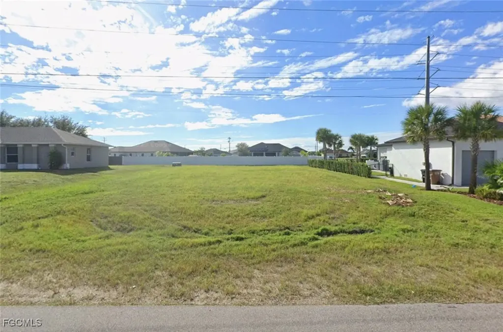 Cape Coral FL, 302 SW 24th Avenue