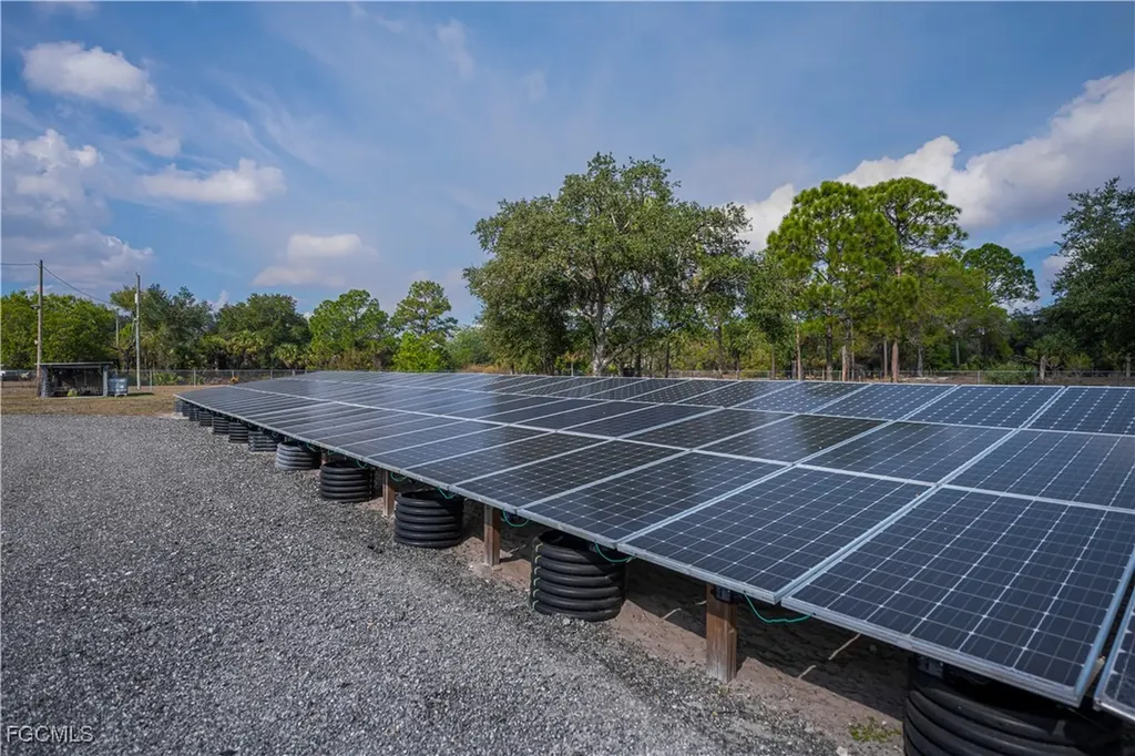 825 S Romero Street Clewiston FL 33440