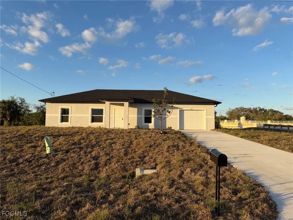 1409 NE 23rd Street Cape Coral FL 33909