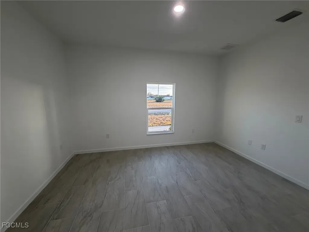 1409 NE 23rd Street Cape Coral FL 33909