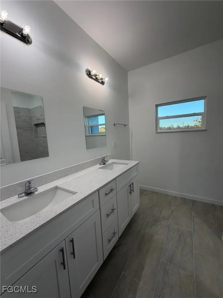 1409 NE 23rd Street Cape Coral FL 33909