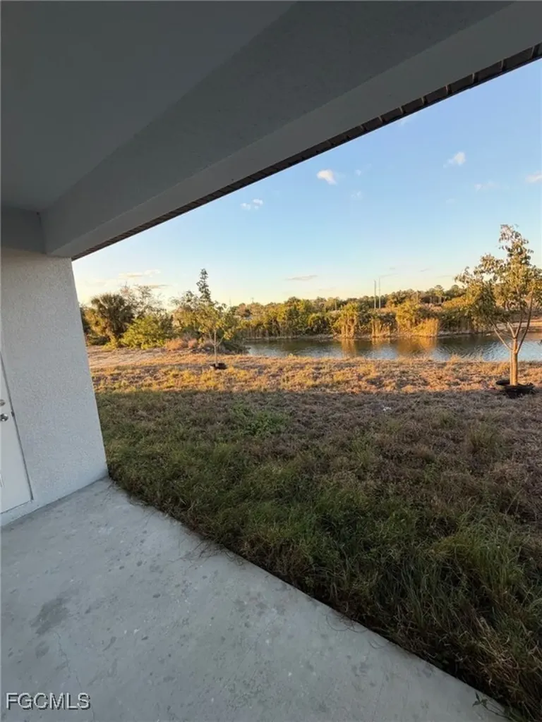 1409 NE 23rd Street Cape Coral FL 33909