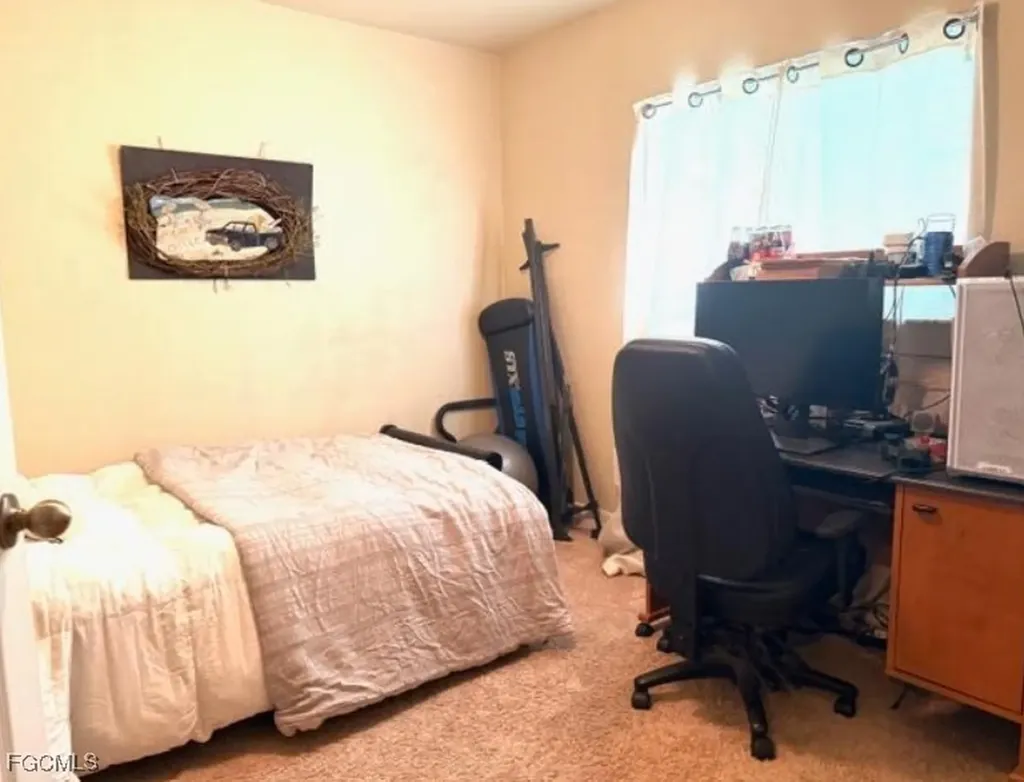 1511 NW 11th Street Cape Coral FL 33993