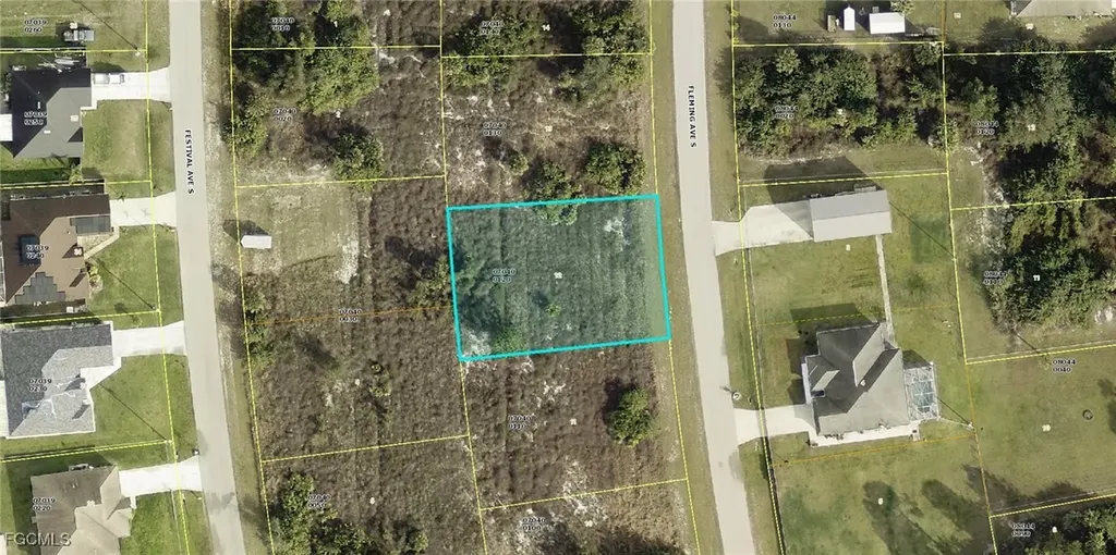 750 Fleming Avenue S Lehigh Acres FL 33974