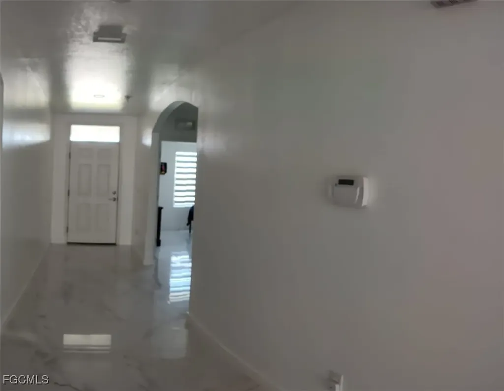 2709 SW 4th Place Cape Coral FL 33914