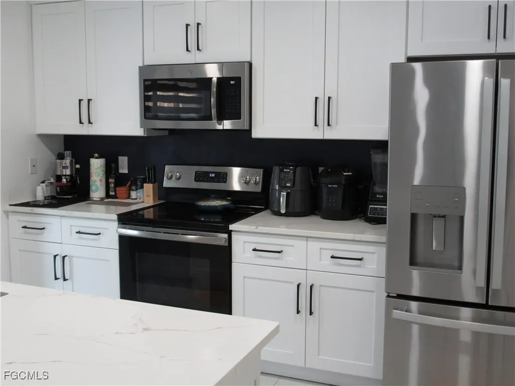 2709 SW 4th Place Cape Coral FL 33914