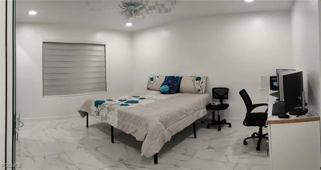 2709 SW 4th Place Cape Coral FL 33914