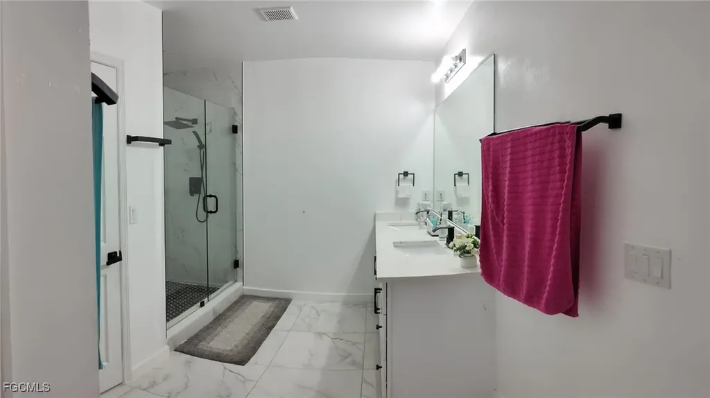 2709 SW 4th Place Cape Coral FL 33914