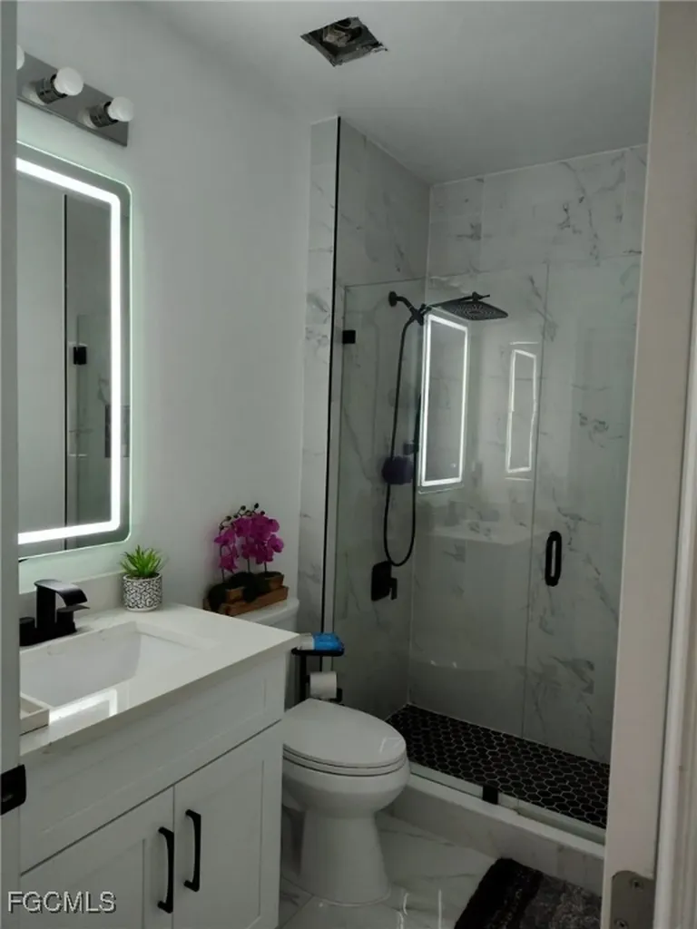 2709 SW 4th Place Cape Coral FL 33914