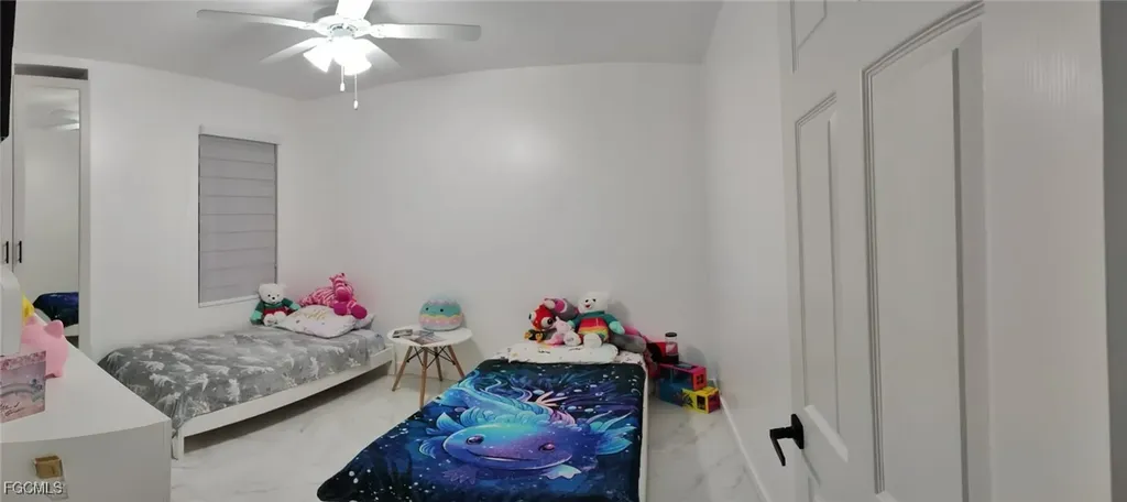 2709 SW 4th Place Cape Coral FL 33914