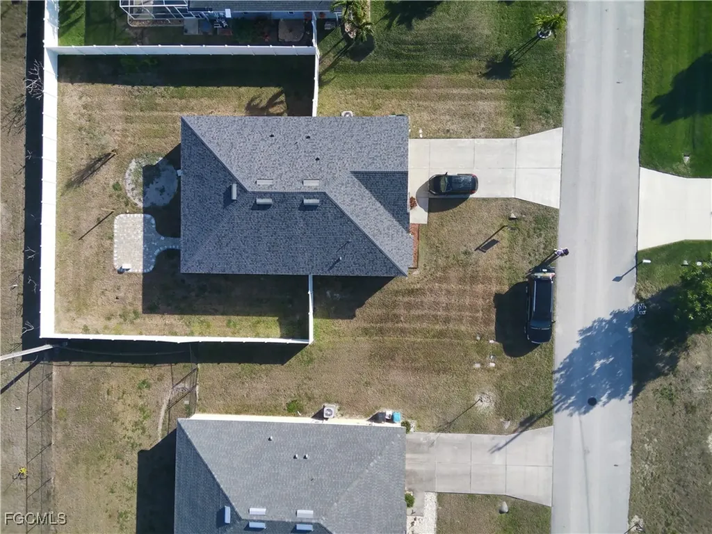 2709 SW 4th Place Cape Coral FL 33914
