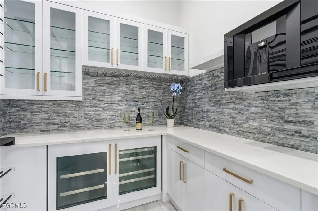 1109 Lenox Court Cape Coral FL 33904