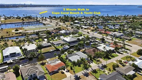1109 Lenox Court Cape Coral FL 33904