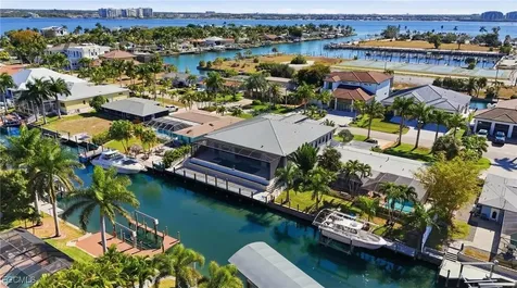 1109 Lenox Court Cape Coral FL 33904
