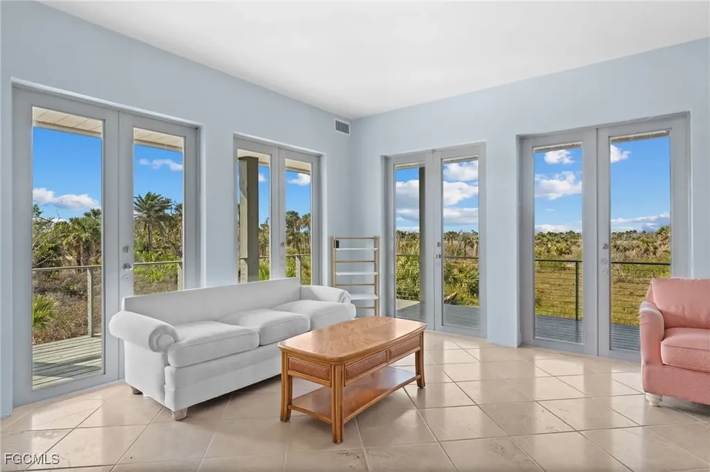 4150 Dingman Drive Sanibel FL 33957
