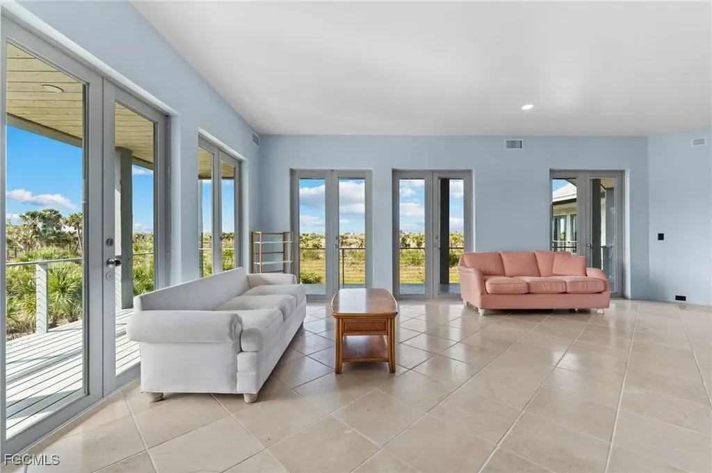 4150 Dingman Drive Sanibel FL 33957