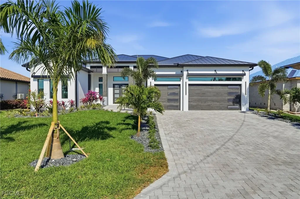 2819 SW 40th Street Cape Coral FL 33914