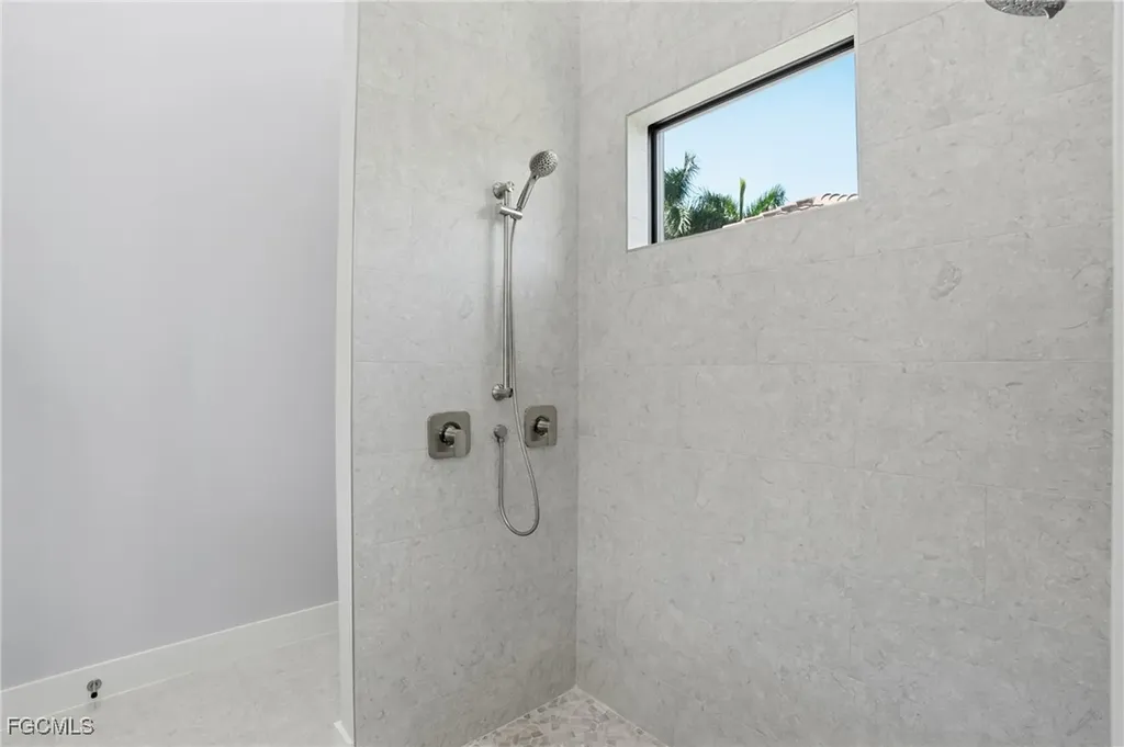 2819 SW 40th Street Cape Coral FL 33914