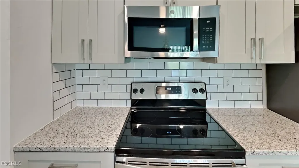 4208-4210 Santa Barbara Boulevard Cape Coral FL 33914