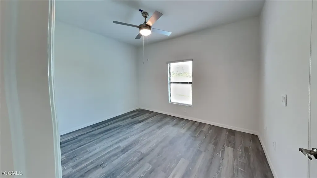 3106-3108 SE Santa Barbara Place Cape Coral FL 33904