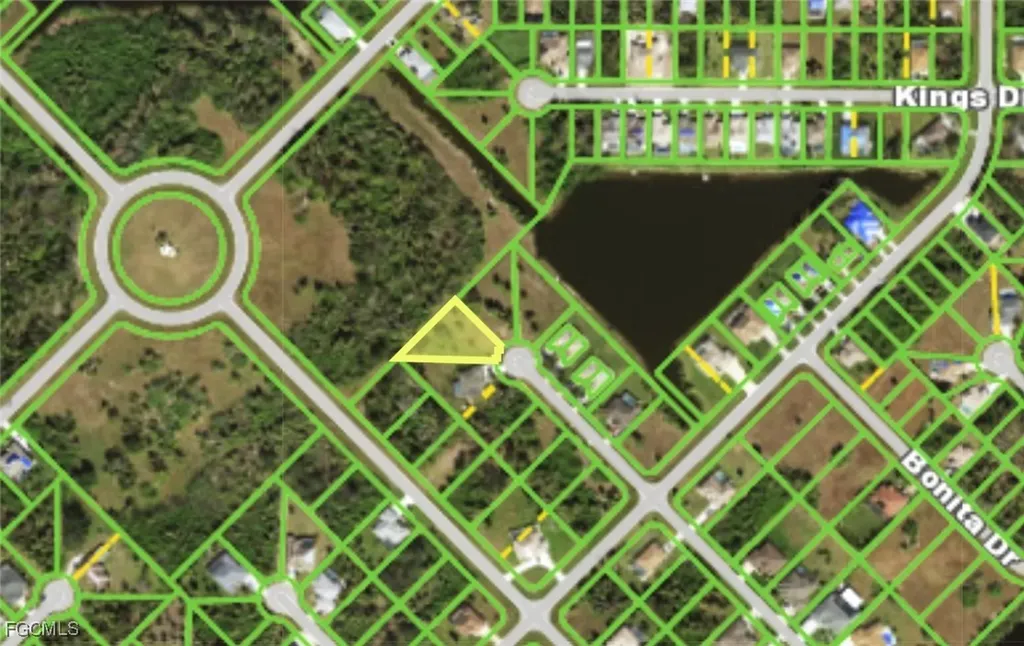 105 Island Court Rotonda West FL 33947