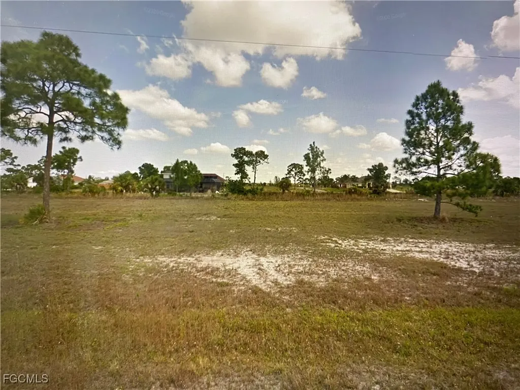 2901 NW 25th Lane Cape Coral FL 33993