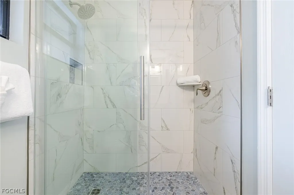 5117 Sea Bell Road Sanibel FL 33957