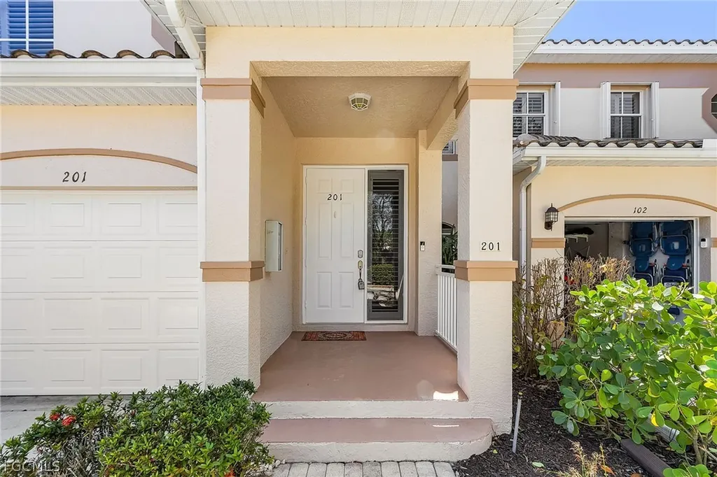 9060 Palmas Grandes Boulevard Bonita Springs FL 34135