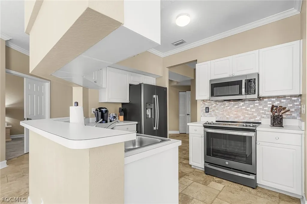 9060 Palmas Grandes Boulevard Bonita Springs FL 34135