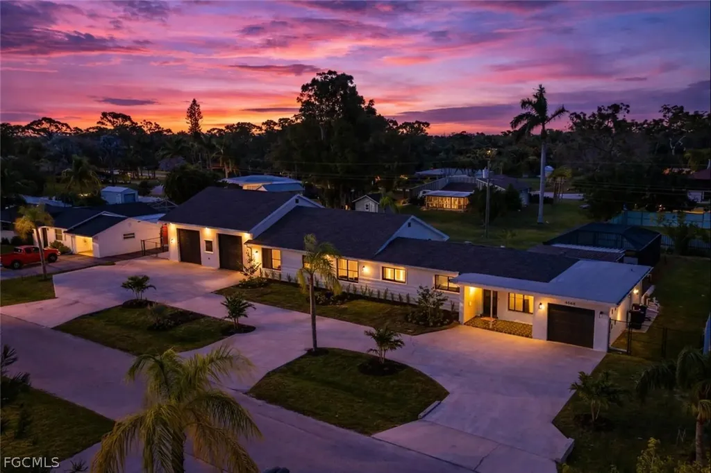 4568 San Antonio Lane Bonita Springs FL 34134