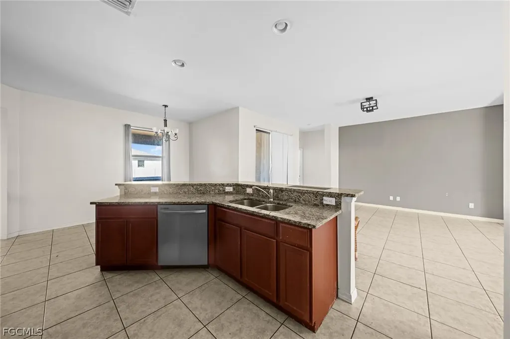 2210 SW 19th Avenue Cape Coral FL 33991