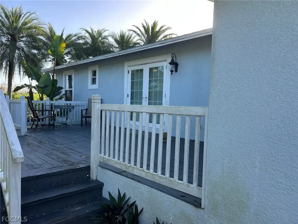 7072 Sundiet Boulevard Bokeelia FL 33922