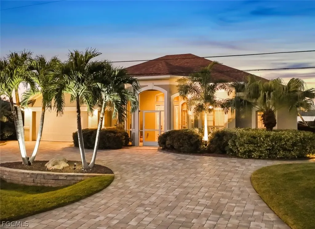 2205 SE 16th Street Cape Coral FL 33990