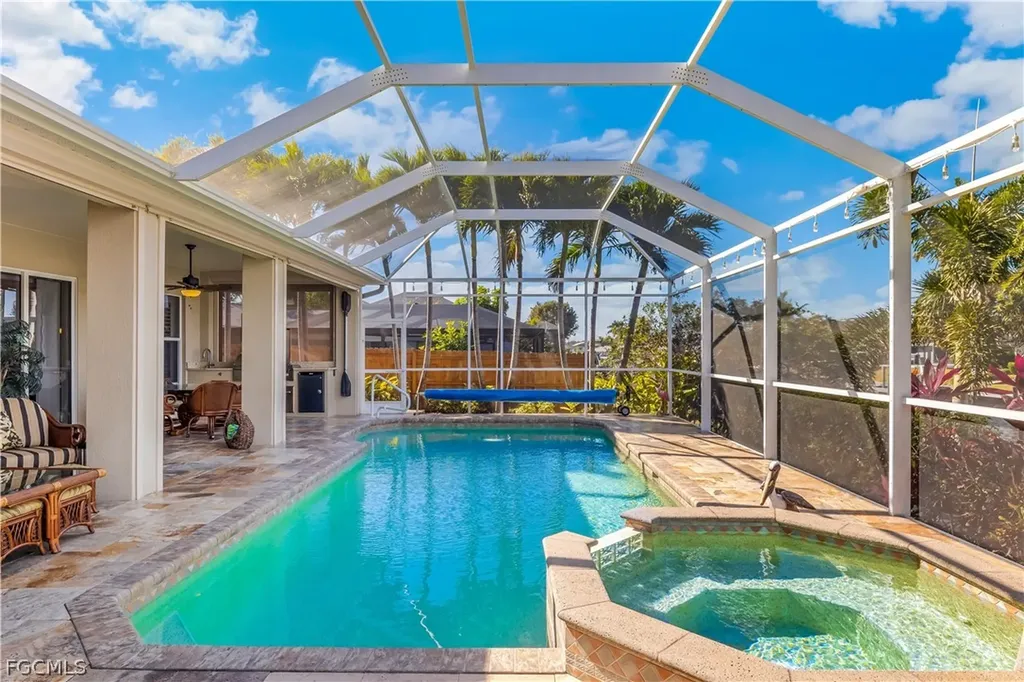 2205 SE 16th Street Cape Coral FL 33990
