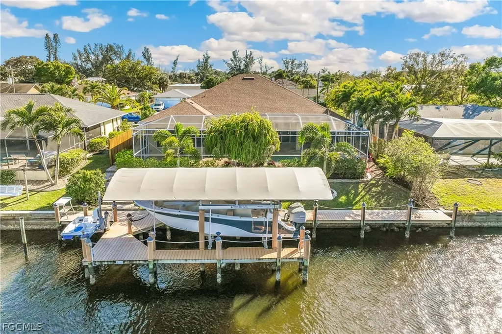 2205 SE 16th Street Cape Coral FL 33990