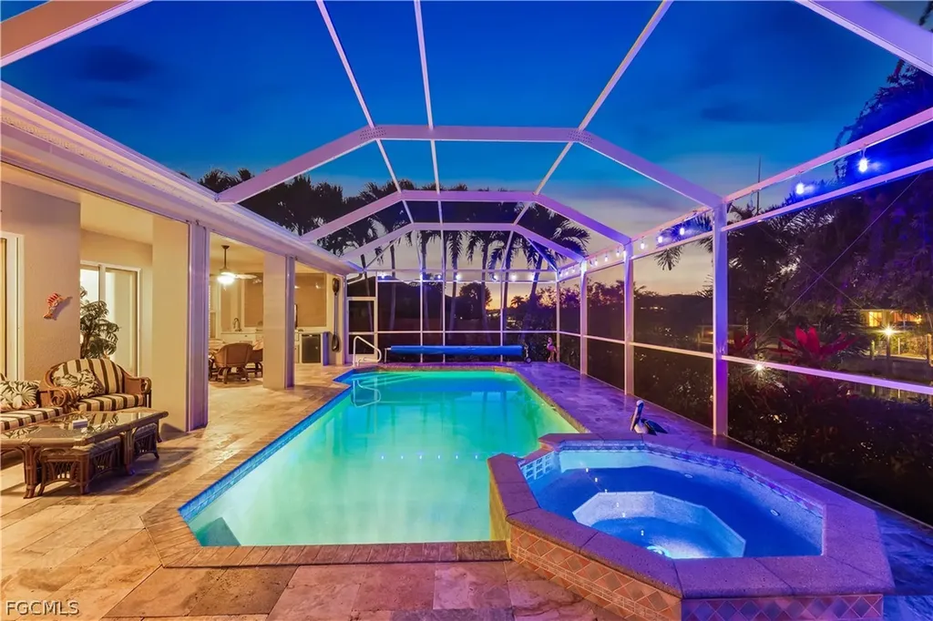 2205 SE 16th Street Cape Coral FL 33990