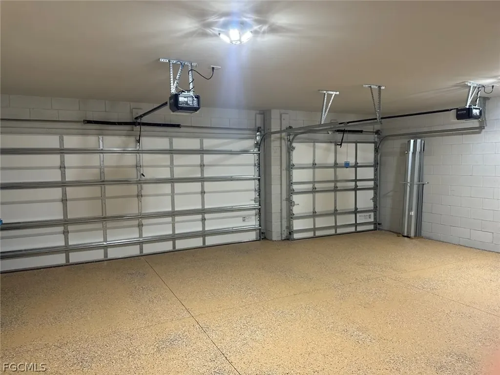 522 NW 7th Street Cape Coral FL 33993