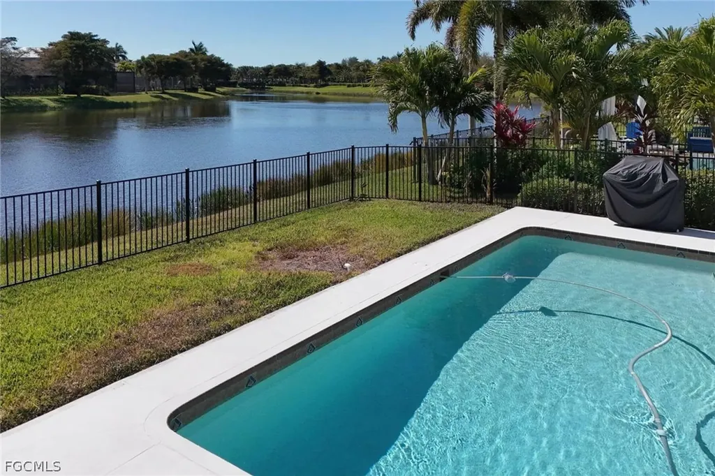 2518 Verdmont Court Cape Coral FL 33991