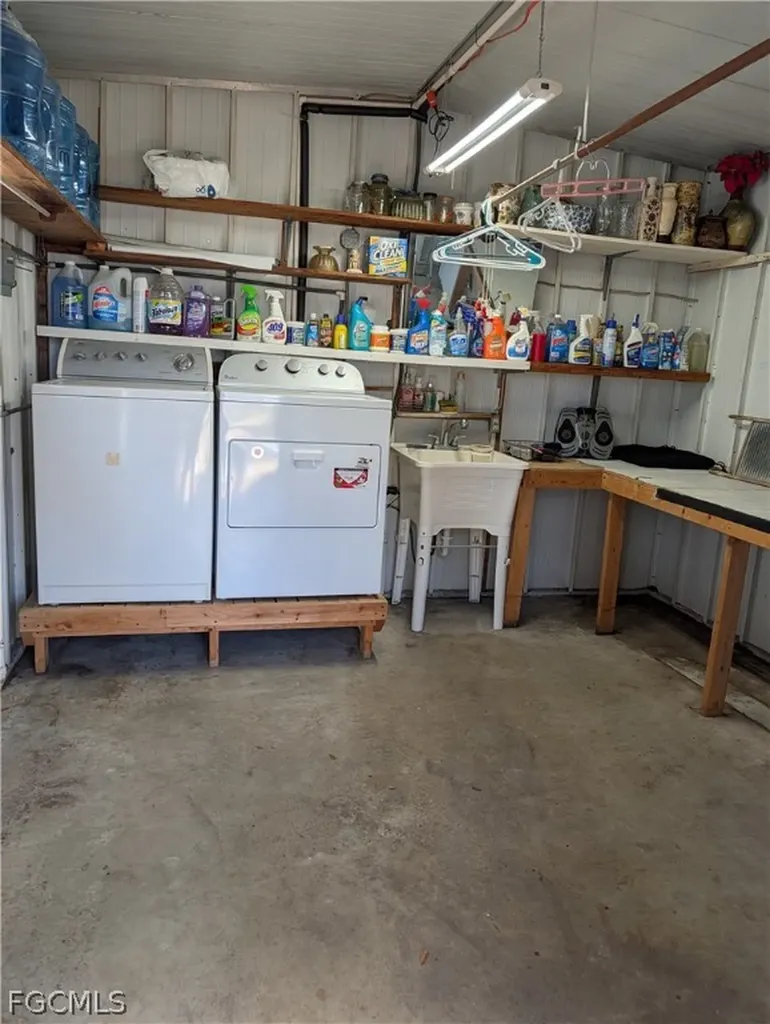 807 Holly Berry Court North Fort Myers FL 33917