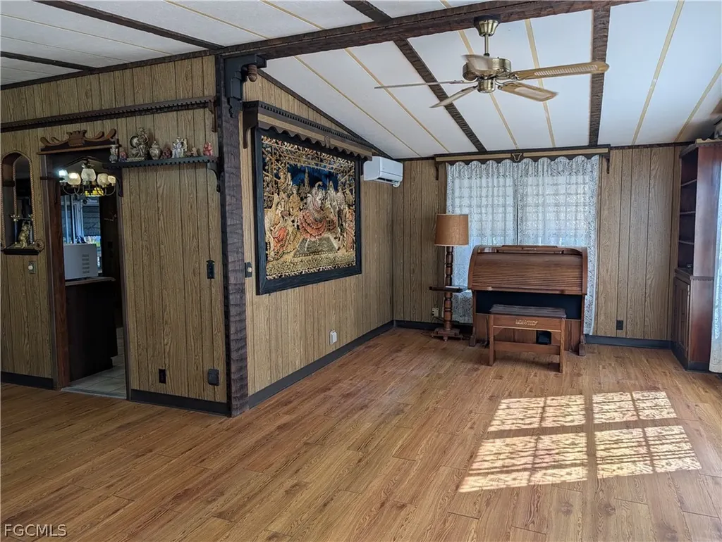 807 Holly Berry Court North Fort Myers FL 33917