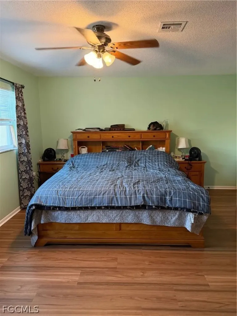557 Ridgewood Street NW Port Charlotte FL 33952