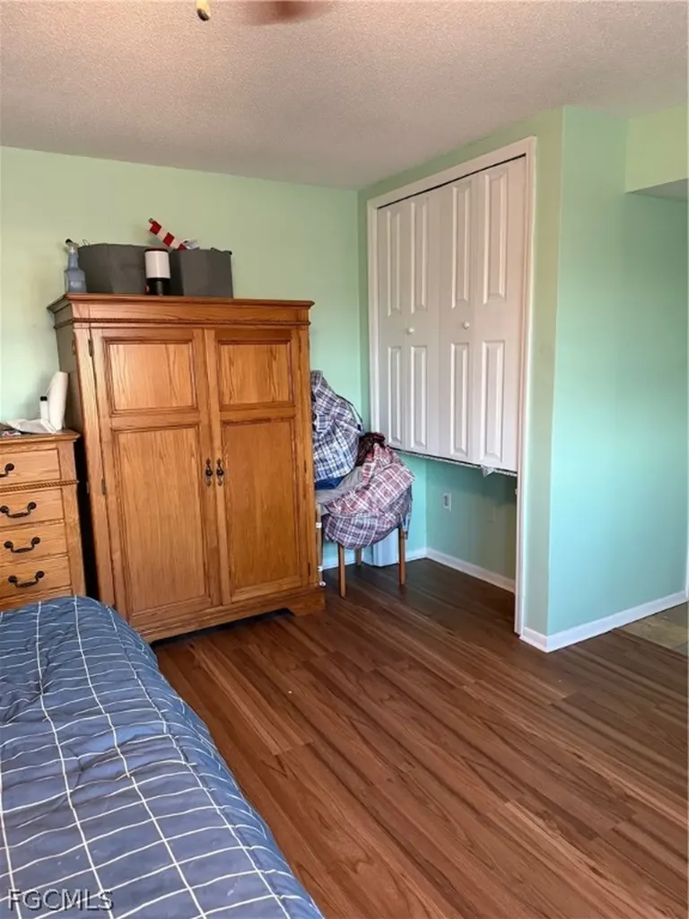 557 Ridgewood Street NW Port Charlotte FL 33952
